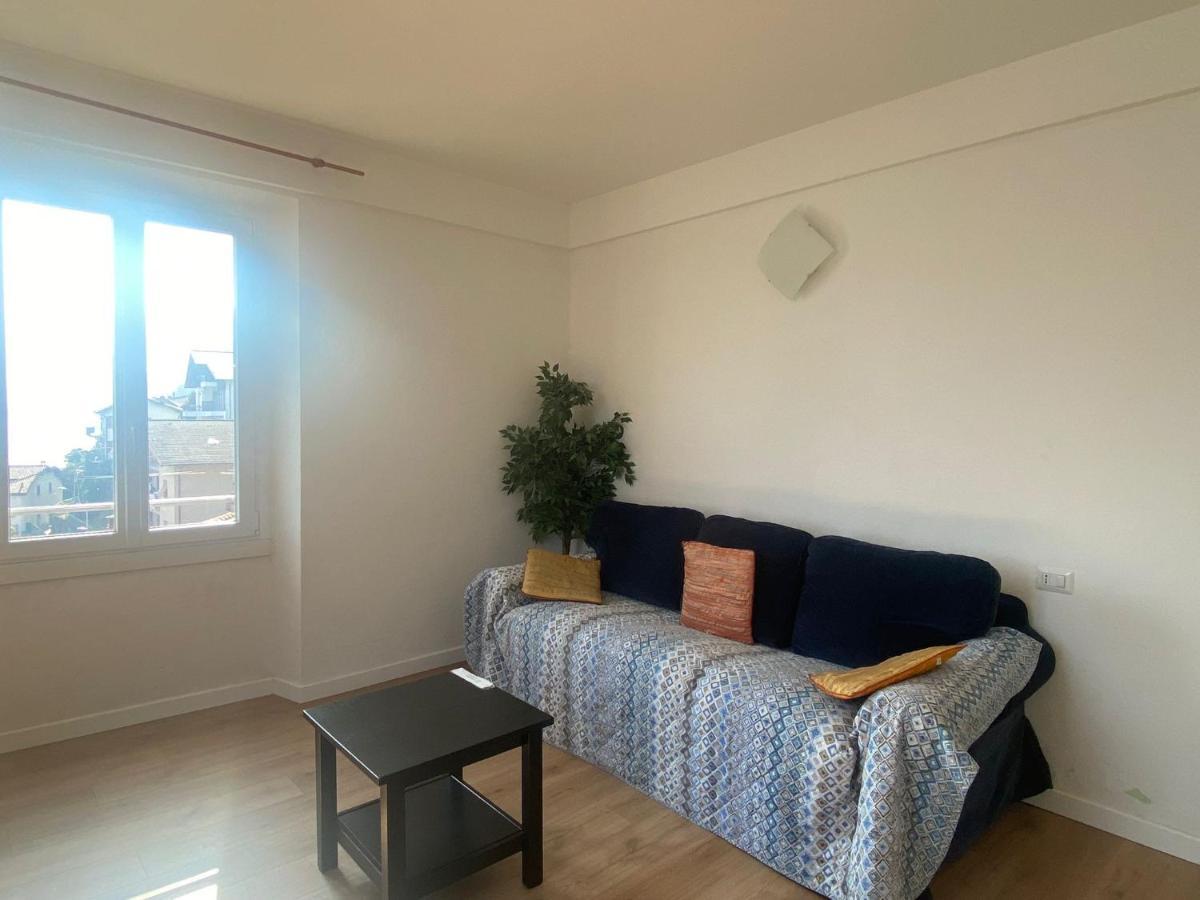 آرجينيو The Family - Apartments In Villa With Lake View المظهر الخارجي الصورة