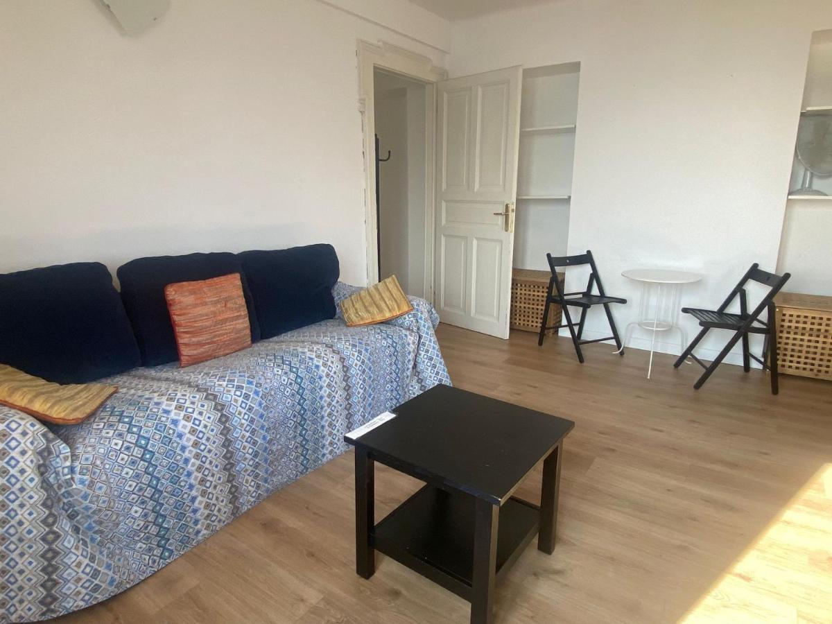 آرجينيو The Family - Apartments In Villa With Lake View المظهر الخارجي الصورة